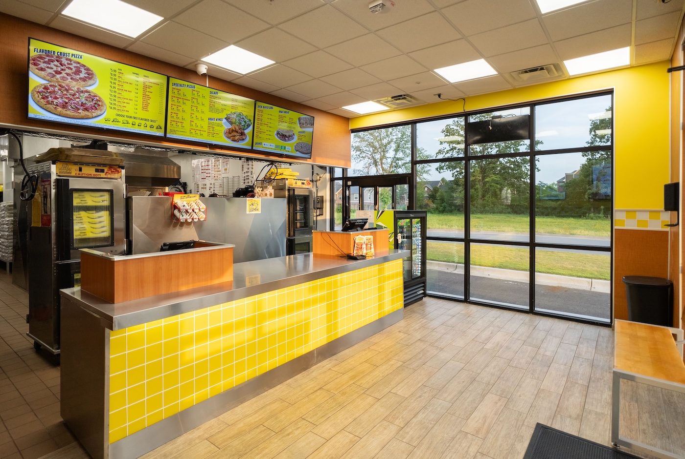 Interior shot of a hungry howie's franchise location